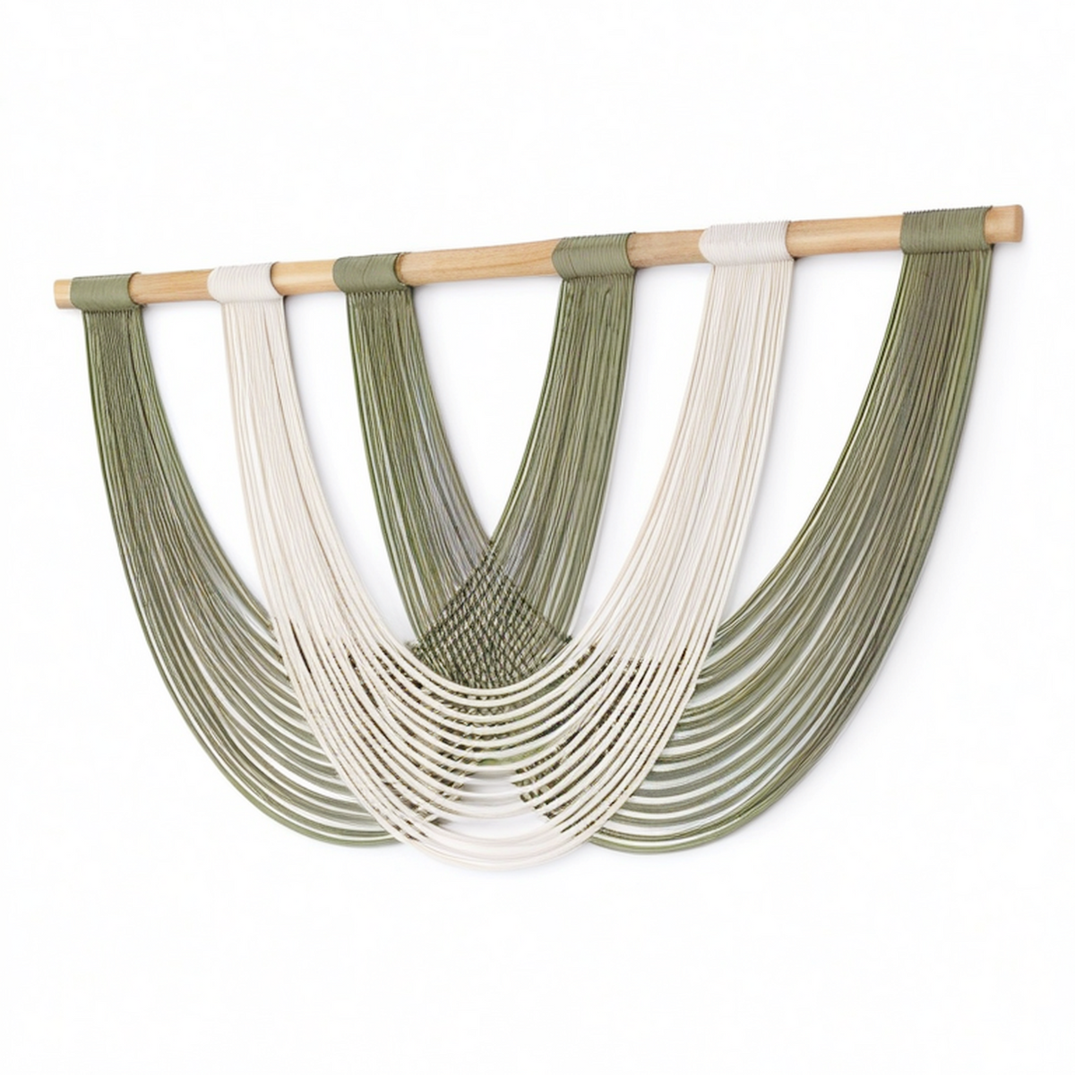 Tenture murale 100 x 90 cm en corde de coton vert sauge et écru style bohème