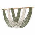 Tenture murale 100 x 90 cm en corde de coton vert sauge et écru style bohème
